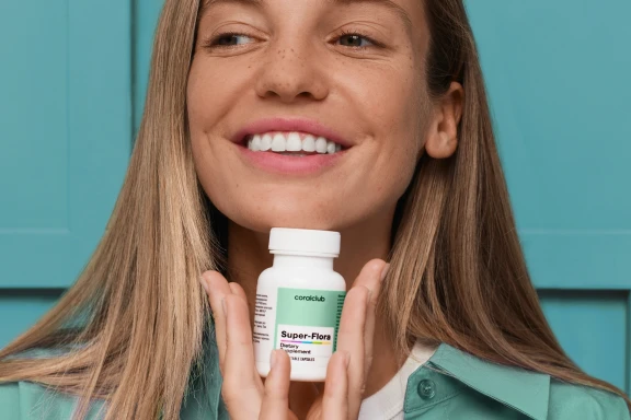 Super-Flora – complemento alimenticio. Peso neto: 19 g.